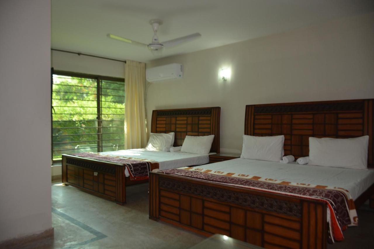 The Travelers Den Hotel Islamabad Exterior photo