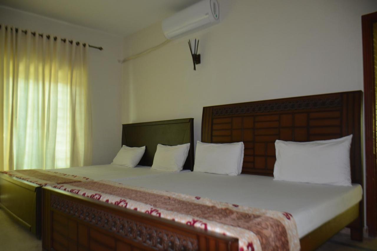 The Travelers Den Hotel Islamabad Exterior photo